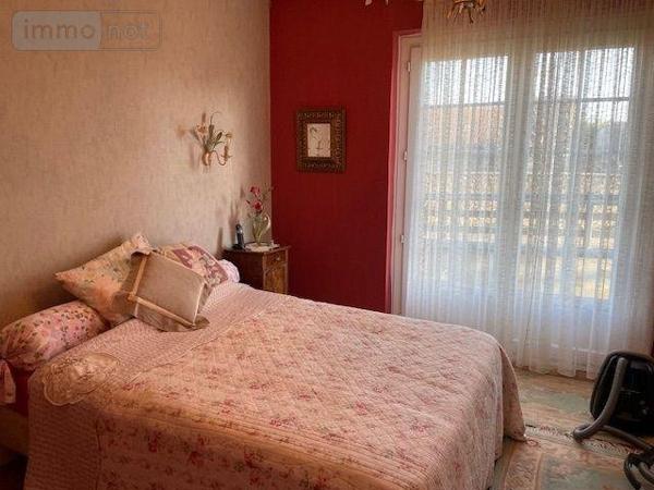 Maison à vendre à Saint-Junien en Haute-Vienne (87200), ref : 14757/193