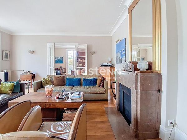 Appartement - Eglise d´Auteuil - 155 m2 - 3 chambres - Jardin - Ascenseurs -Cave -Gardien