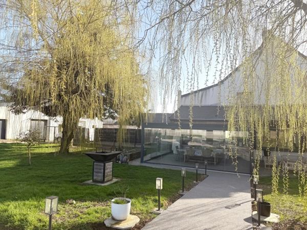 Proche d'EPERNAY (51) à vendre belle Maison contemporaine de 7 pièces entièrement rénovée, belles prestations