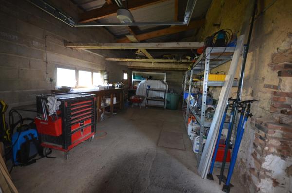 Proche d'EPERNAY (51) à vendre belle Maison contemporaine de 7 pièces entièrement rénovée, belles prestations