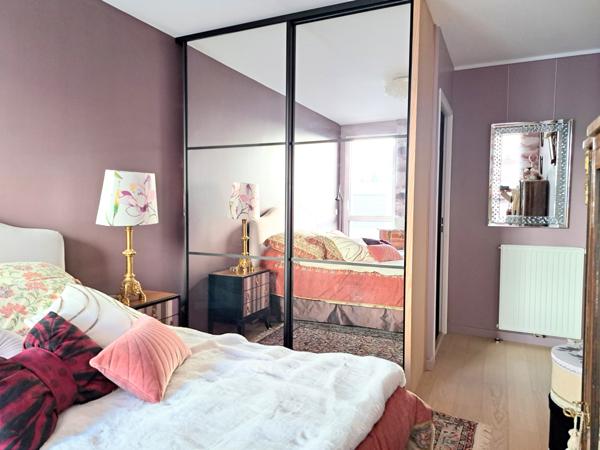 Appartement prestation haut de gamme 4 pièces avec parking Bordeaux