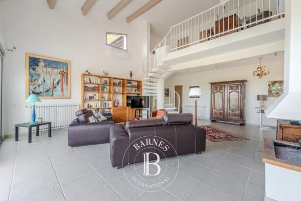 Aix-en-Provence, Villa 5 Chambres -  250 m² à vendre