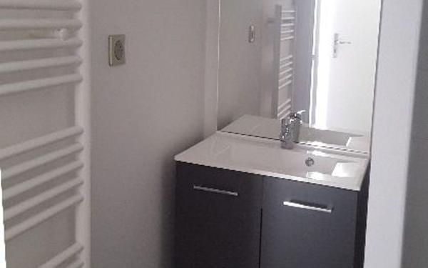 Appartement à louer    1 pièce • 23,90 m2 Lyon 3