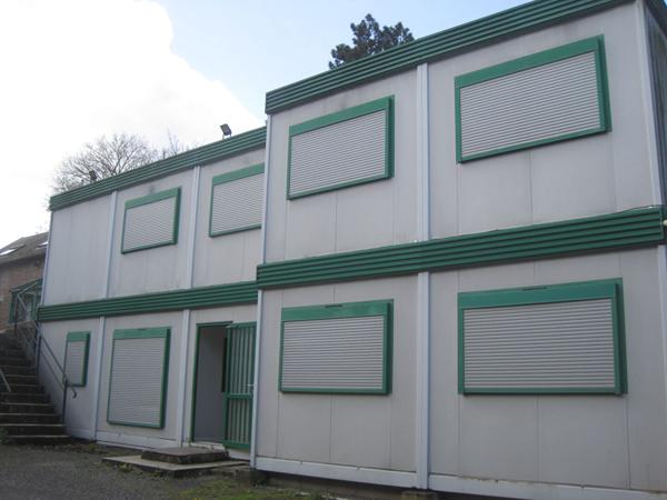 A LOUER CINQ BATIMENTS POUR BUREAUX DIVISIBLE PROCHE ST QUENTIN