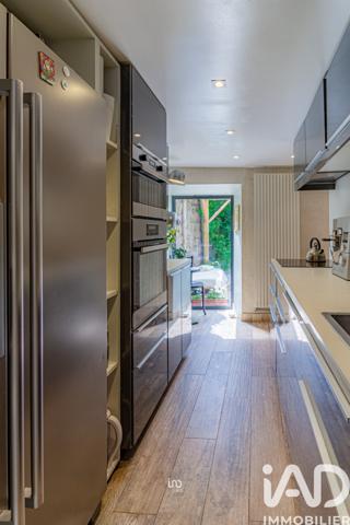 Maison à vendre 7 pièces 210 m² Thoiry