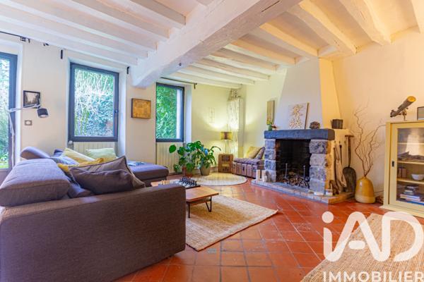 Maison à vendre 7 pièces 210 m² Thoiry