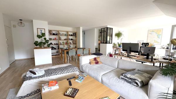 Appartement T4 de 122 m² proche du centre-ville d'Auray, des commodités et des balades