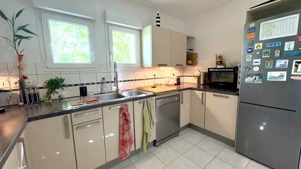 Appartement T4 de 122 m² proche du centre-ville d'Auray, des commodités et des balades