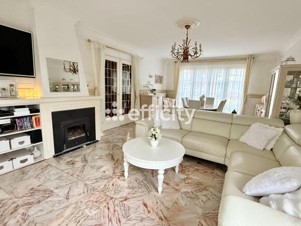 Maison 9 pièces - 179 m²