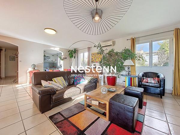 A VENDRE MAISON FAMILIALE 160 M² AVEC GARAGE DOUBLE ET PISCINE