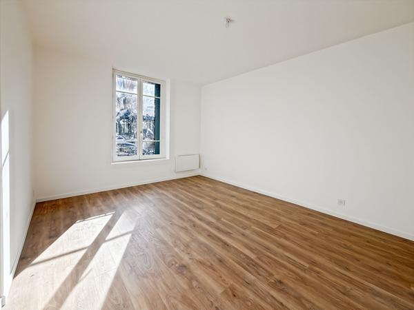 Location grand F2 Hardricourt proche gare