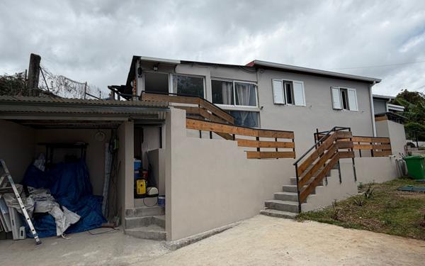 Maison à vendre    6 pièces • 123,50 m2 Saint-Pierre