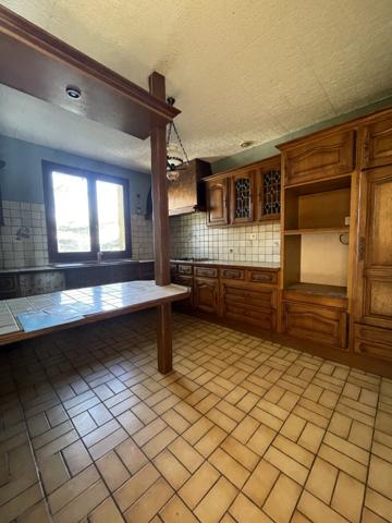 À vendre - Maison ancienne, 4 pièces située à Villefranche-de-Rouergue (12200)
