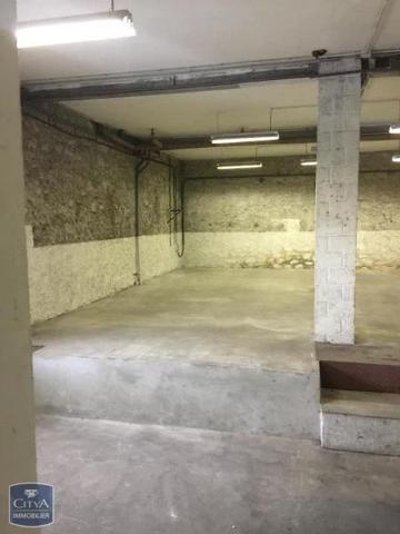 Local professionnel à louer 170m²