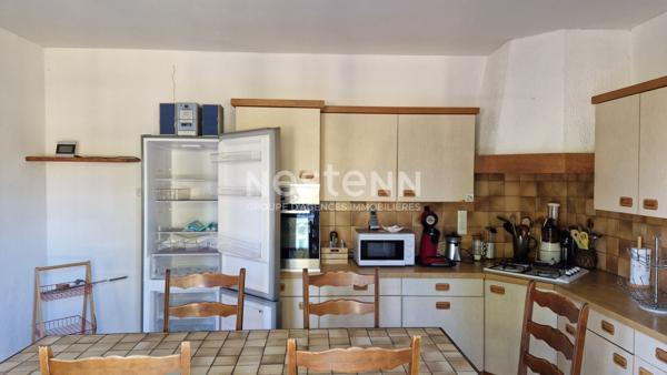 Maison St Pardoux La Rivière plain-pied et commerces à proximité