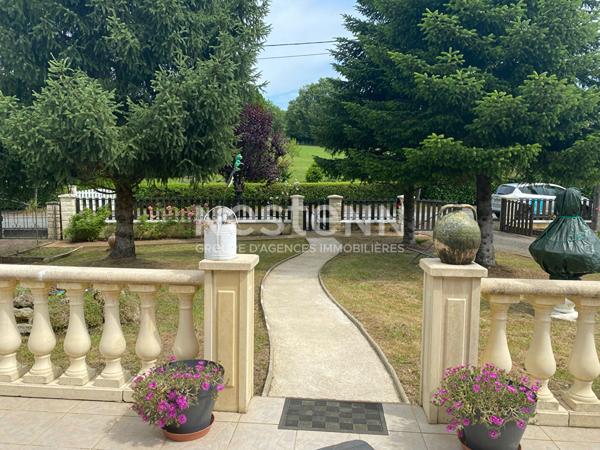 Maison St Pardoux La Rivière plain-pied et commerces à proximité