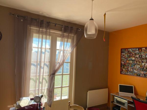 Maison à vendre    4 pièces • 80 m2 Beaurepaire