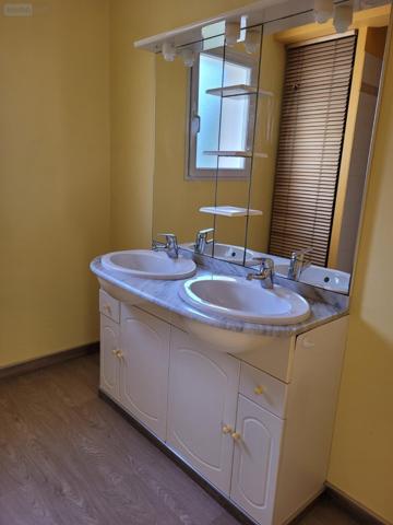 Maison à louer à Janzé en Ille-et-Vilaine (35150), ref : 307