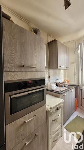 Appartement 2 pièces de 42 m² à Paris (75018)