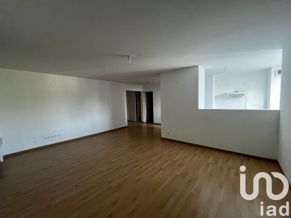 Appartement 4 pièces de 80 m² à Dizy (51530)