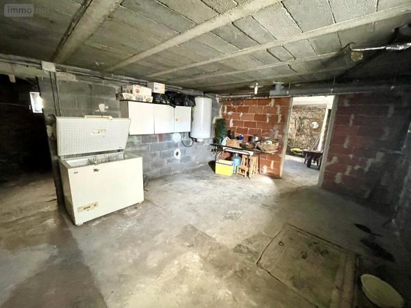 Maison à vendre à Saint-Chély-d'Apcher en Lozère (48200), ref : 48032-195