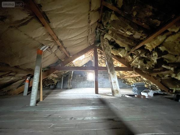 Maison à vendre à Saint-Chély-d'Apcher en Lozère (48200), ref : 48032-195