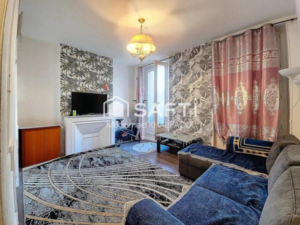 Emplacement rare: T2 ancien, Joliette centrale.