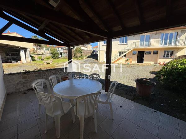 PAVILLON 4 CHAMBRES ET GARAGES A NIORT !