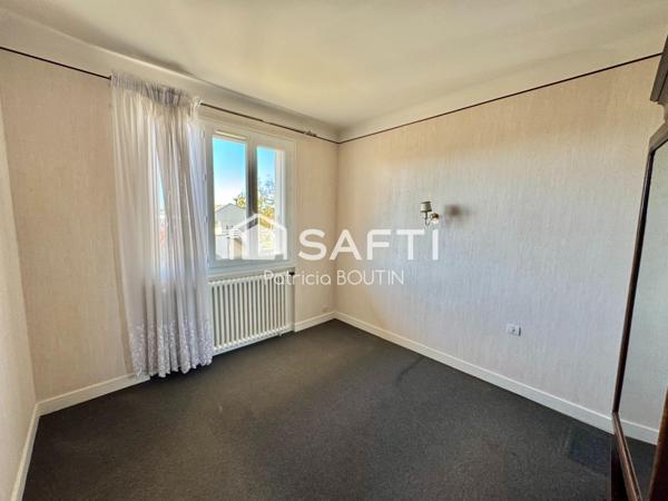 PAVILLON 4 CHAMBRES ET GARAGES A NIORT !