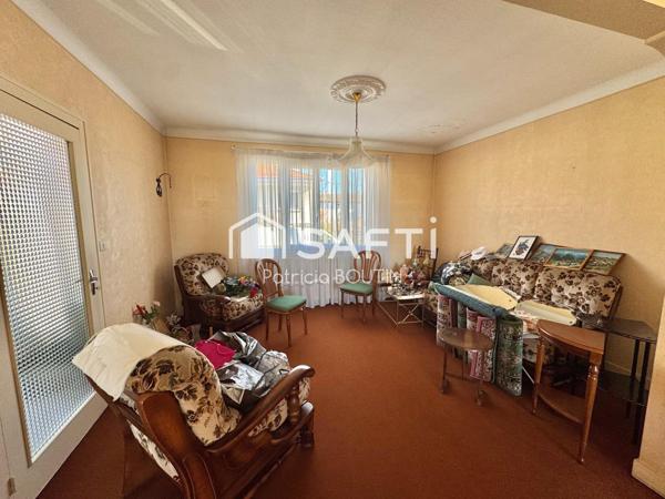 PAVILLON 4 CHAMBRES ET GARAGES A NIORT !