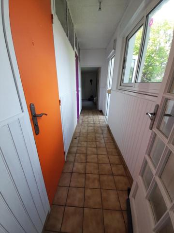 PROCHE CENTRE , Maison Tergnier 6 pièce(s) 134 m2 avec garage