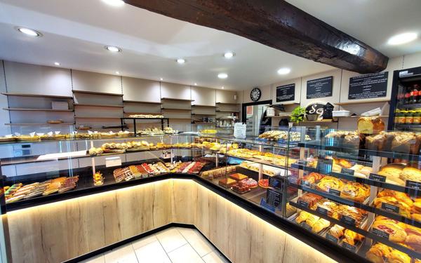 Maison à vendre    3 pièces • 235 m2 Crécy-la-Chapelle