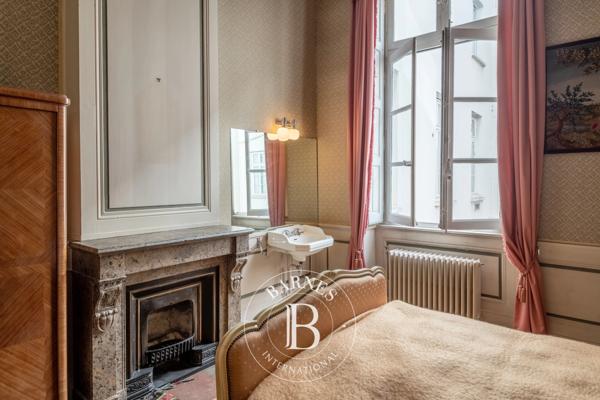 Lyon 2ème, Appartement 4 Chambres -  183 m² à vendre