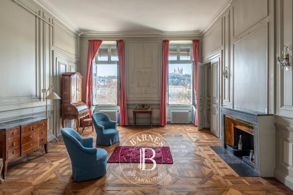 Lyon 2ème, Appartement 4 Chambres -  183 m² à vendre