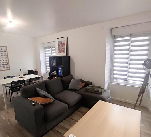 Immeuble 30 min de Vannes 15 min de Locminé 22 min de Pontivy