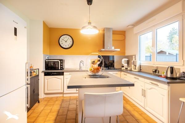 Maison à vendre |  Landivisiau |  7 pièces | 126 m²