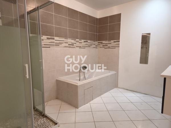 MAISON À VENDRE DE 5 PIÈCES DE 154,00 M²