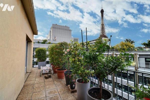 VIAGER - APPARTEMENT AVEC TERRASSE - TOUR EIFFEL