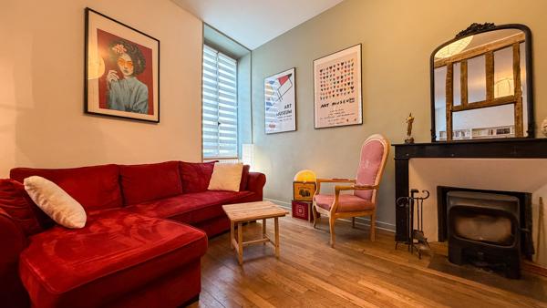 Maison de charme avec jardin centre ville de Poitiers - Un lieu de vie authentique et inspirant
