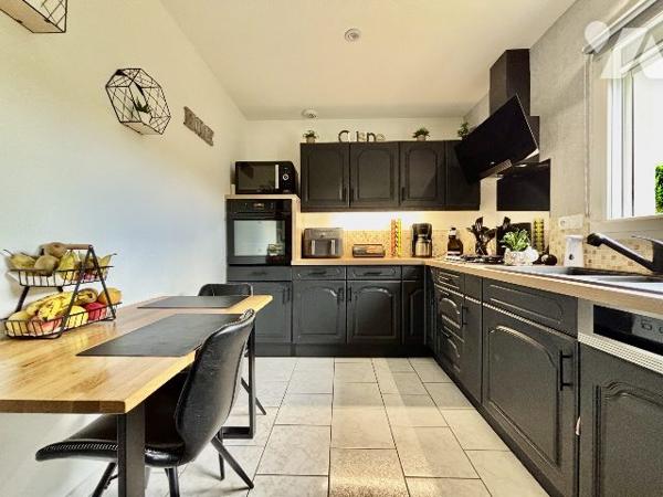 Maison de plain-pied de 80 m2 avec garage