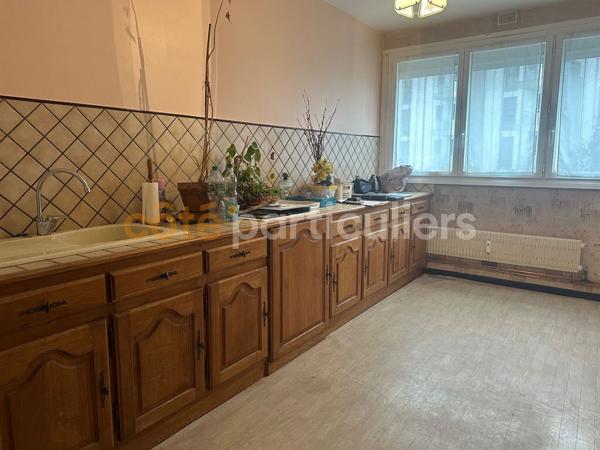 Vente Appartement56 m² - 2 Pièces - CHAMALIERES (63400)