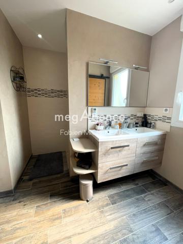 Maison à JALLAIS, 49510 - 6 pièces 129m²