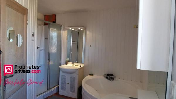 ROANNE   -    APPARTEMENT  T4 DUPLEX  AVEC TERRASSE