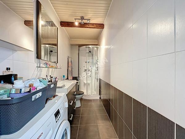 ANNECY (secteur CRAN GEVRIER) _ Spacieux appartement 2 pièces de 48,15 m² à vendre