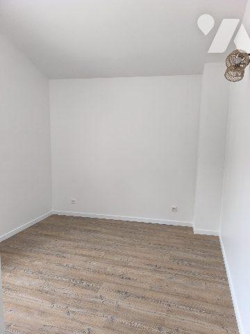 MAISON ENTIEREMENT RENOVEE DEPENDANCE JARDIN