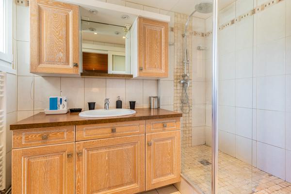 Maison 5 chambres quartier du Lac Verrières-le-Buisson, DPE C ,Proche RER B