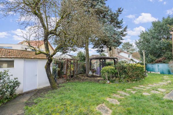 Maison 5 chambres quartier du Lac Verrières-le-Buisson, DPE C ,Proche RER B