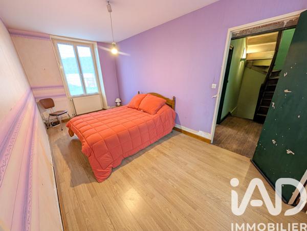 Maison à vendre 7 pièces 165 m² Lussac-les-Châteaux