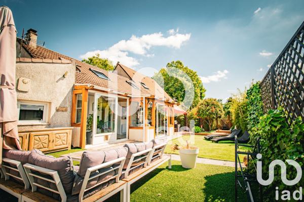 Maison à vendre 7 pièces 158 m² Issou