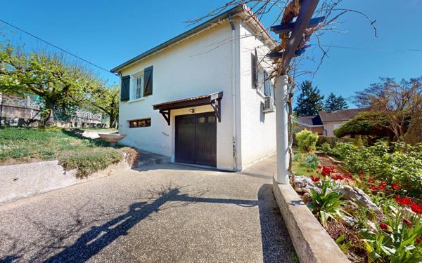 Maison à vendre    4 pièces • 76 m2 Sainte-Foy-lès-Lyon